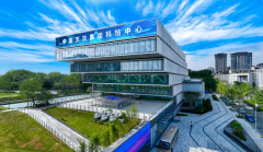 通过构件编码联动工场系统、AI智能巡检、特种机